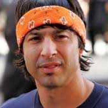 Arj Barker